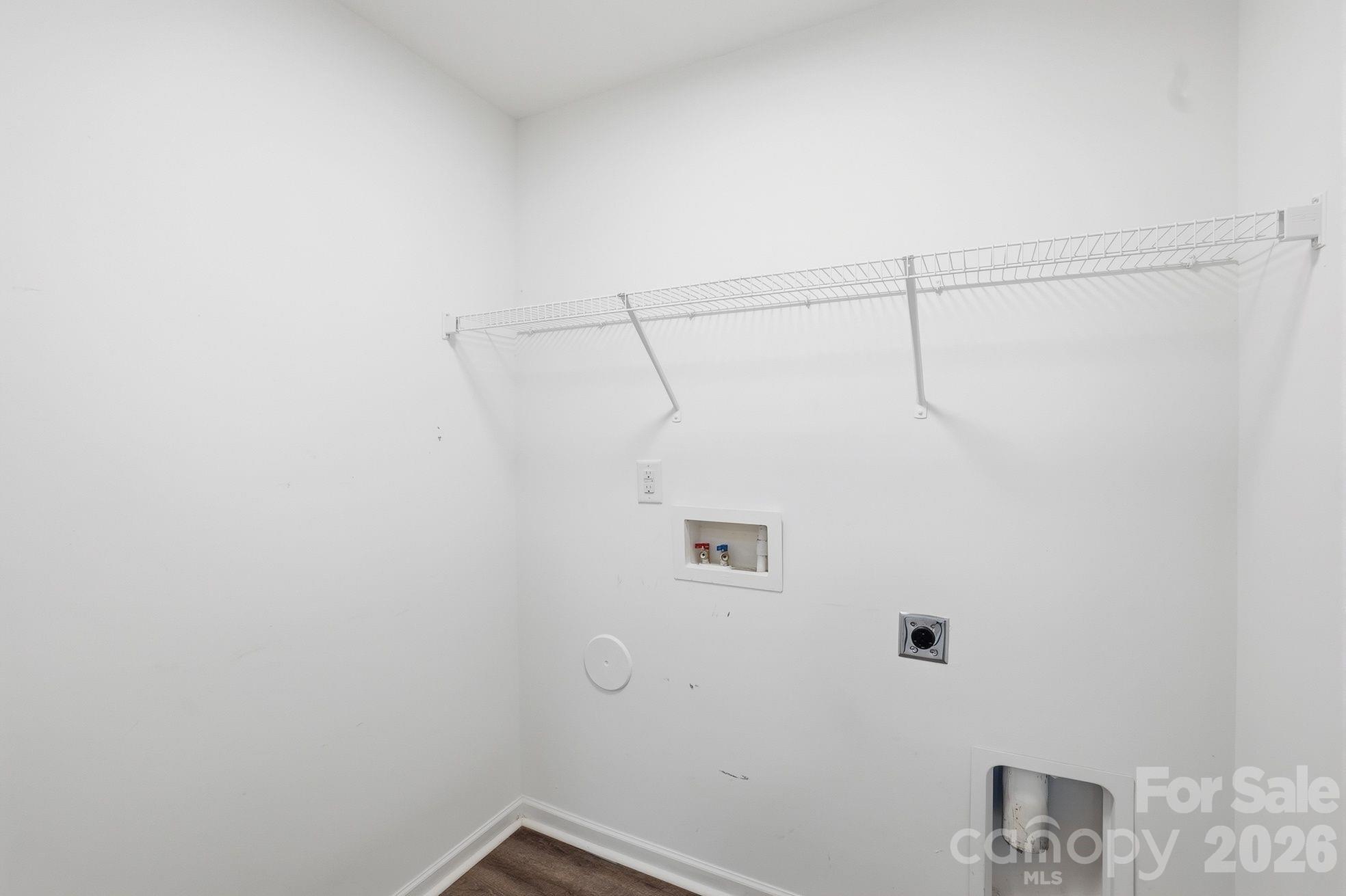 2095 Shady Pond Drive — Clover