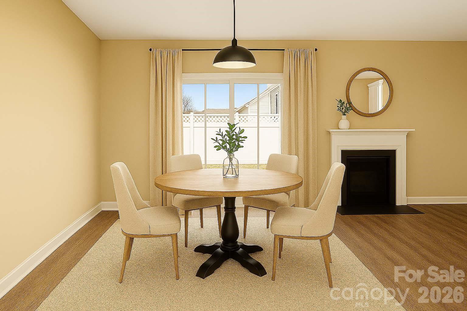2095 Shady Pond Drive — Clover