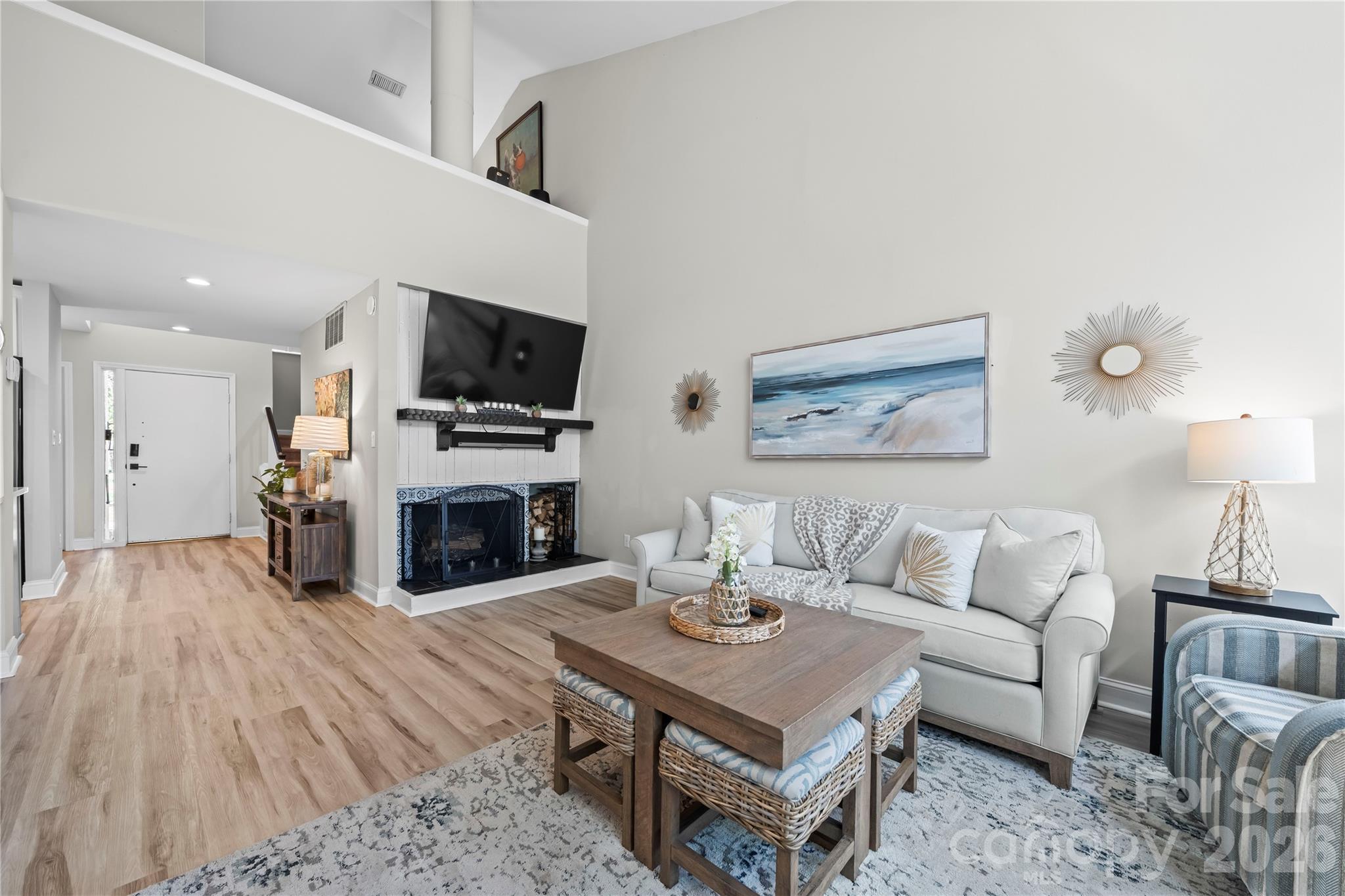 133 Pine Grove Circle — Clover