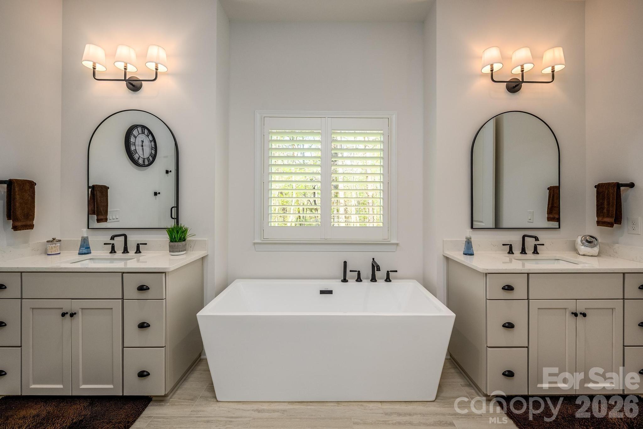 2411 Callaghan Court — Landis
