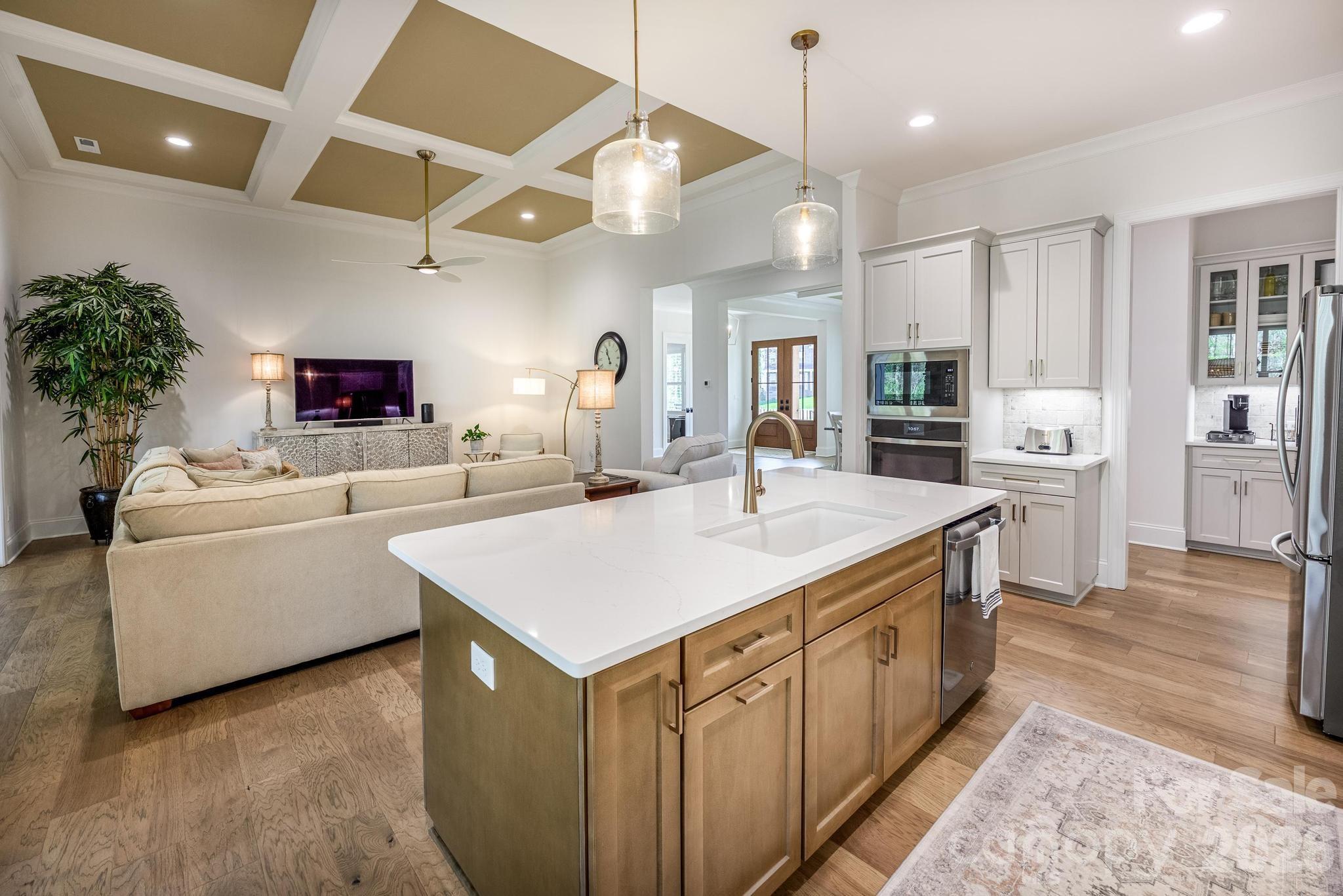 2411 Callaghan Court — Landis