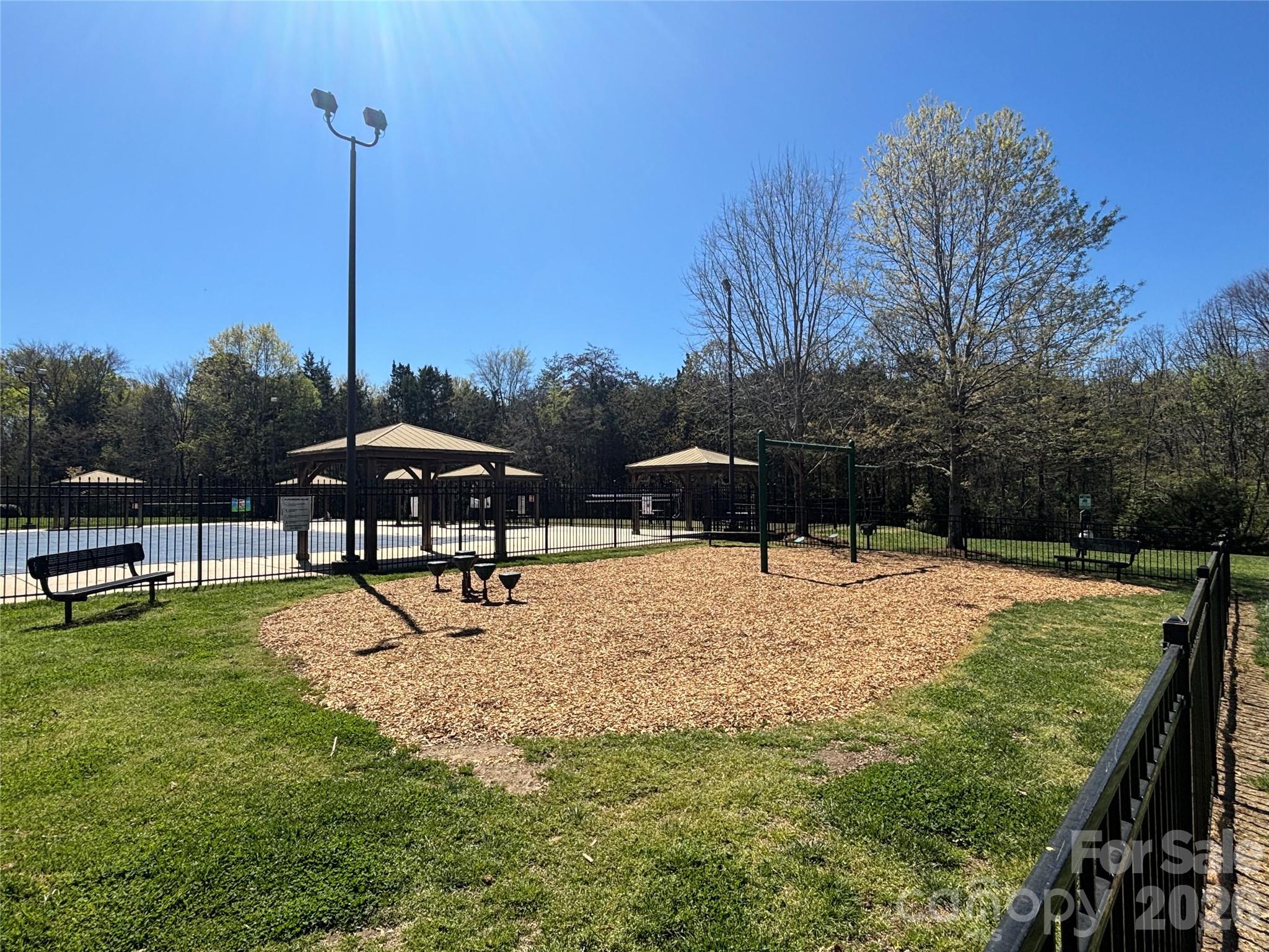 6930 Beverly Springs Drive — Charlotte