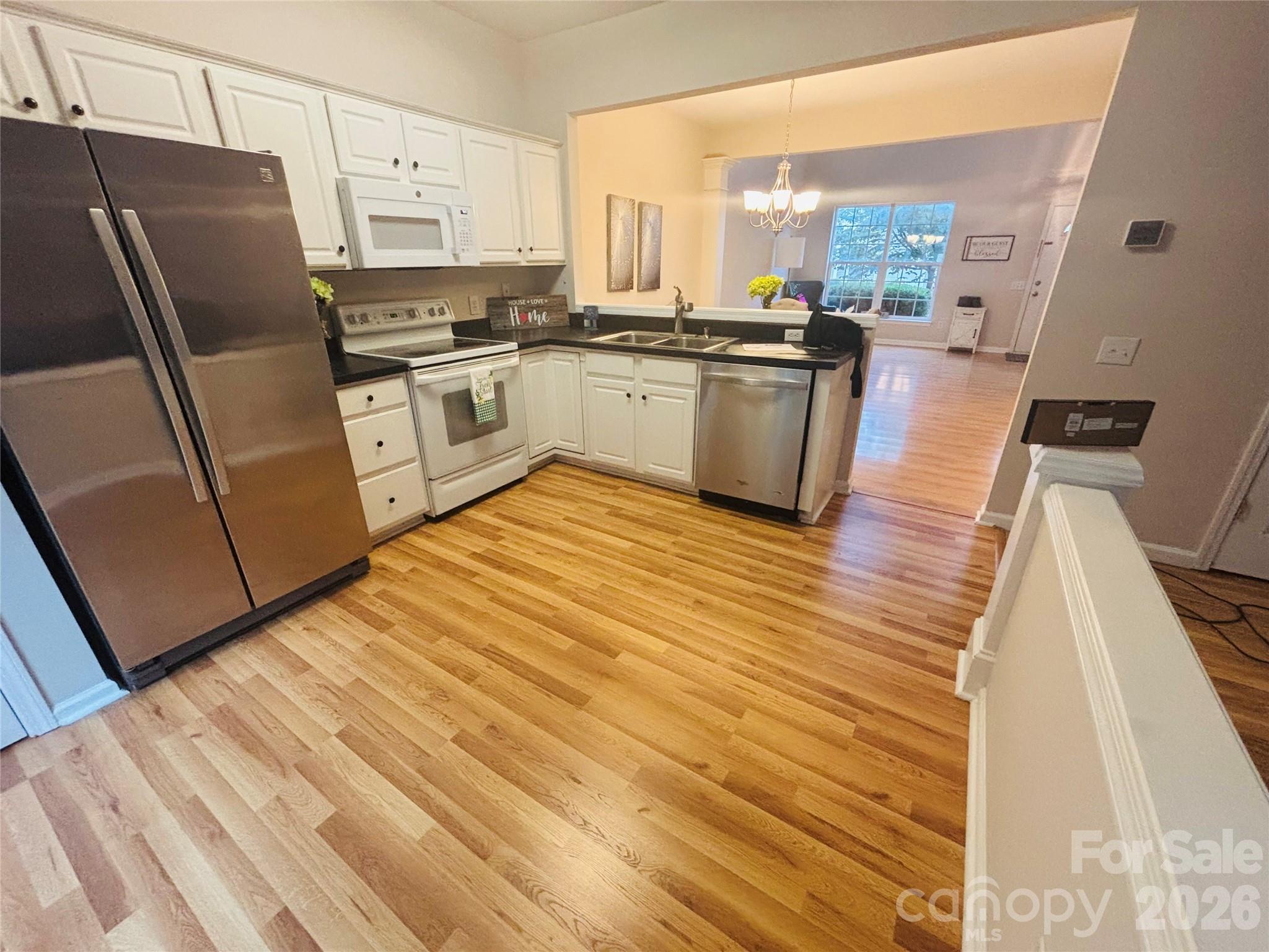 6930 Beverly Springs Drive — Charlotte