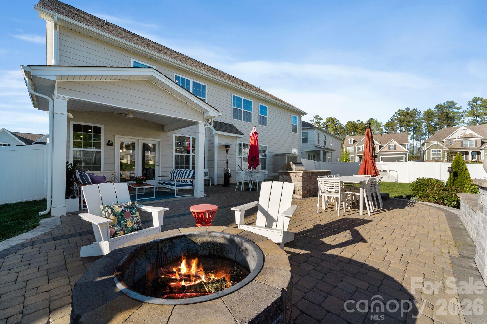 2111 Lapalma Trace — Lake Wylie