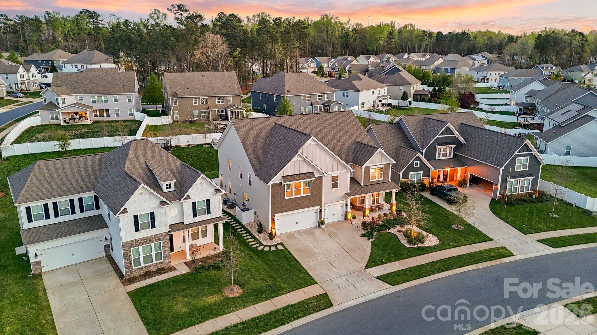 2111 Lapalma Trace — Lake Wylie