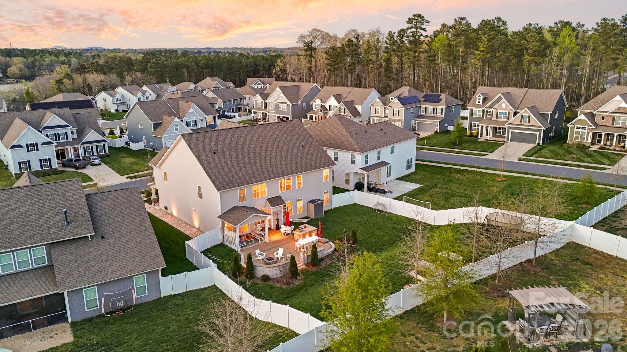 2111 Lapalma Trace — Lake Wylie