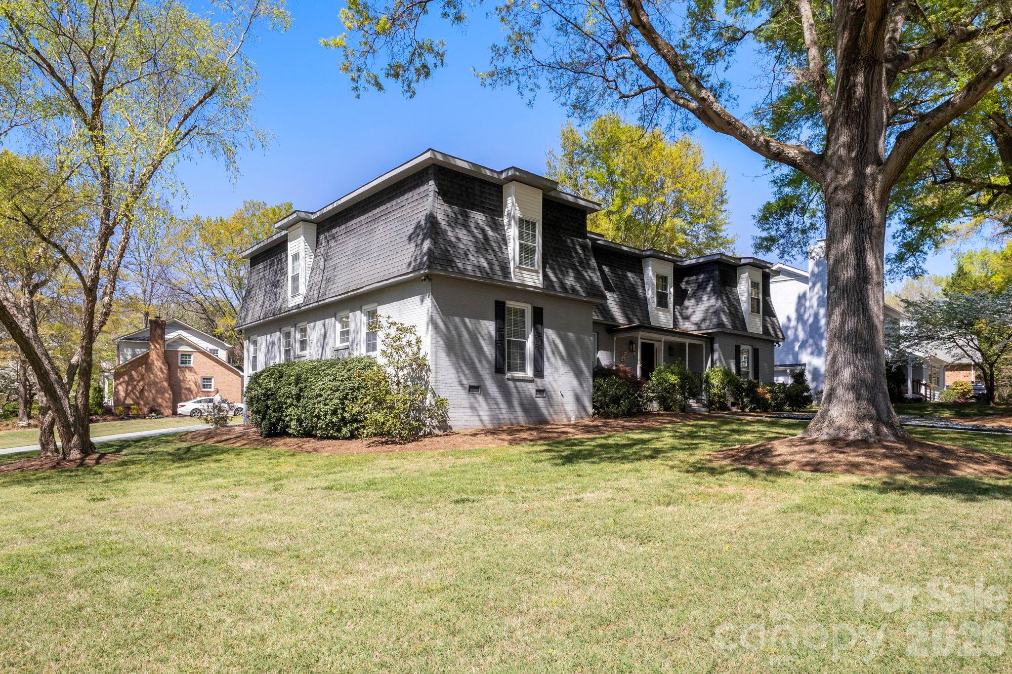 6116 Old Providence Road — Charlotte