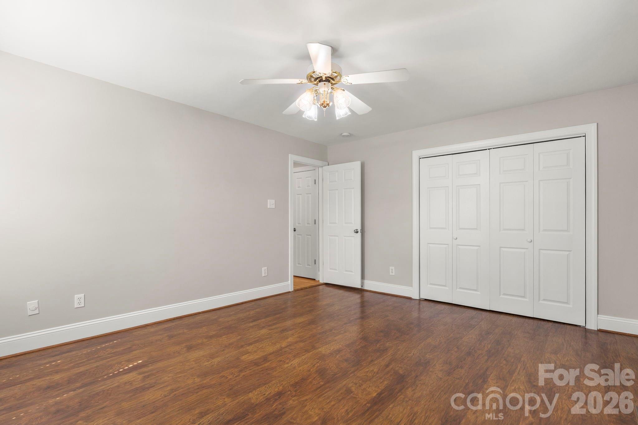 6116 Old Providence Road — Charlotte