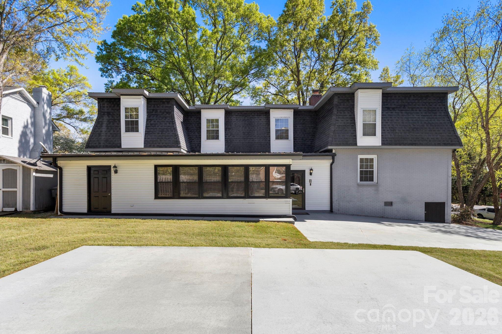 6116 Old Providence Road — Charlotte