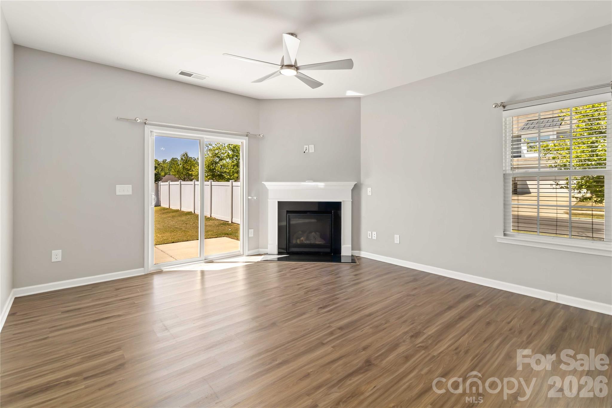 1016 Loggerhead Drive — Lancaster