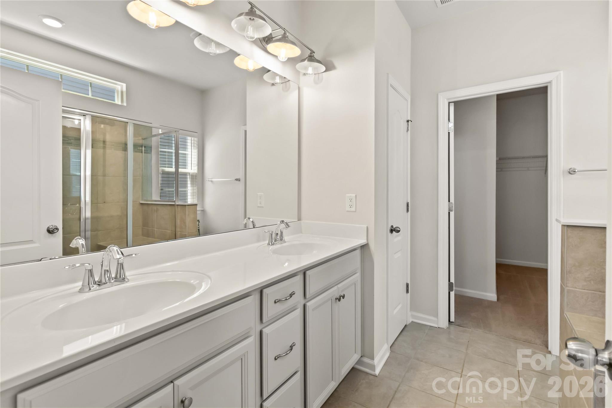 1016 Loggerhead Drive — Lancaster