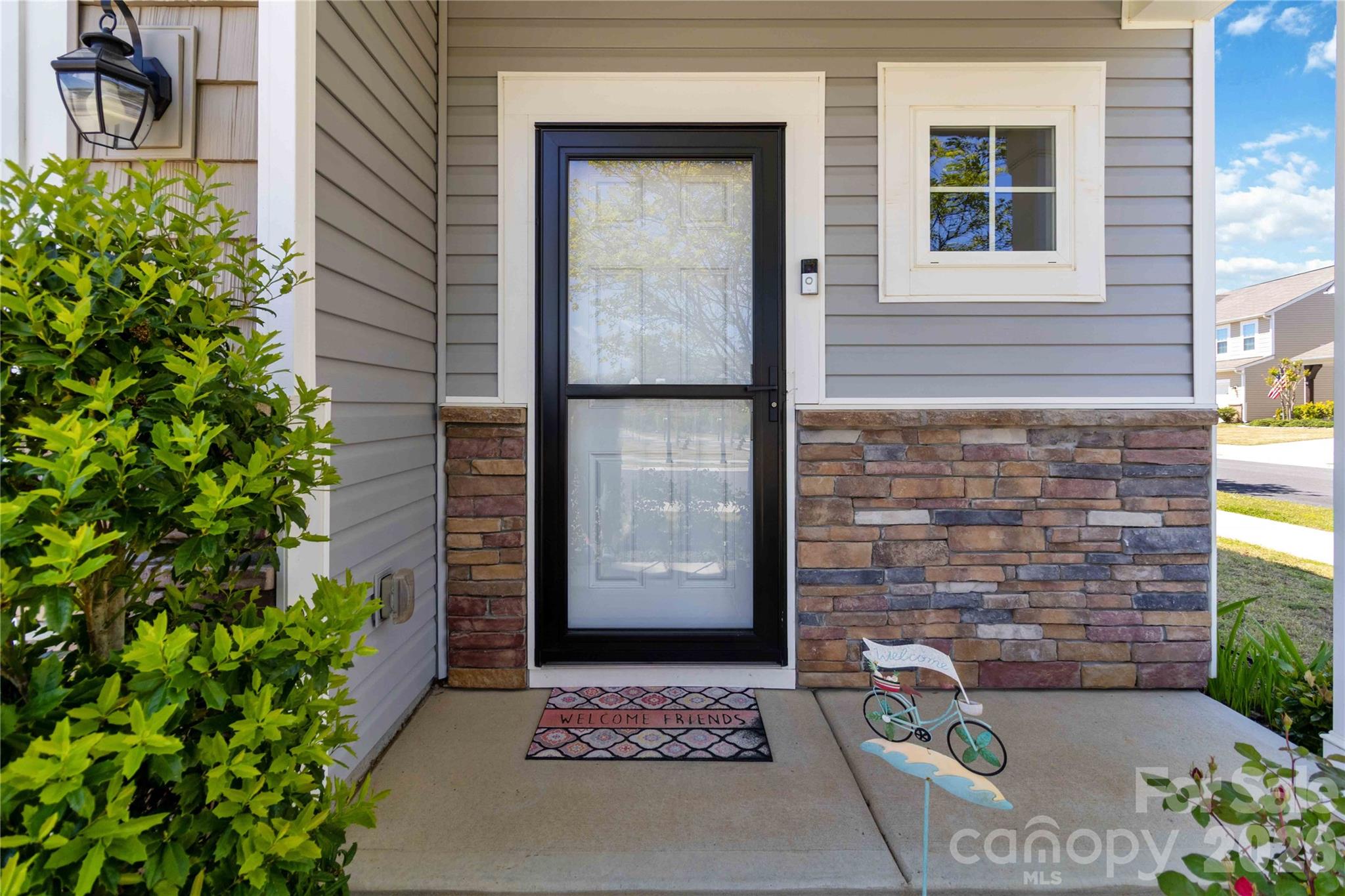 1016 Loggerhead Drive — Lancaster