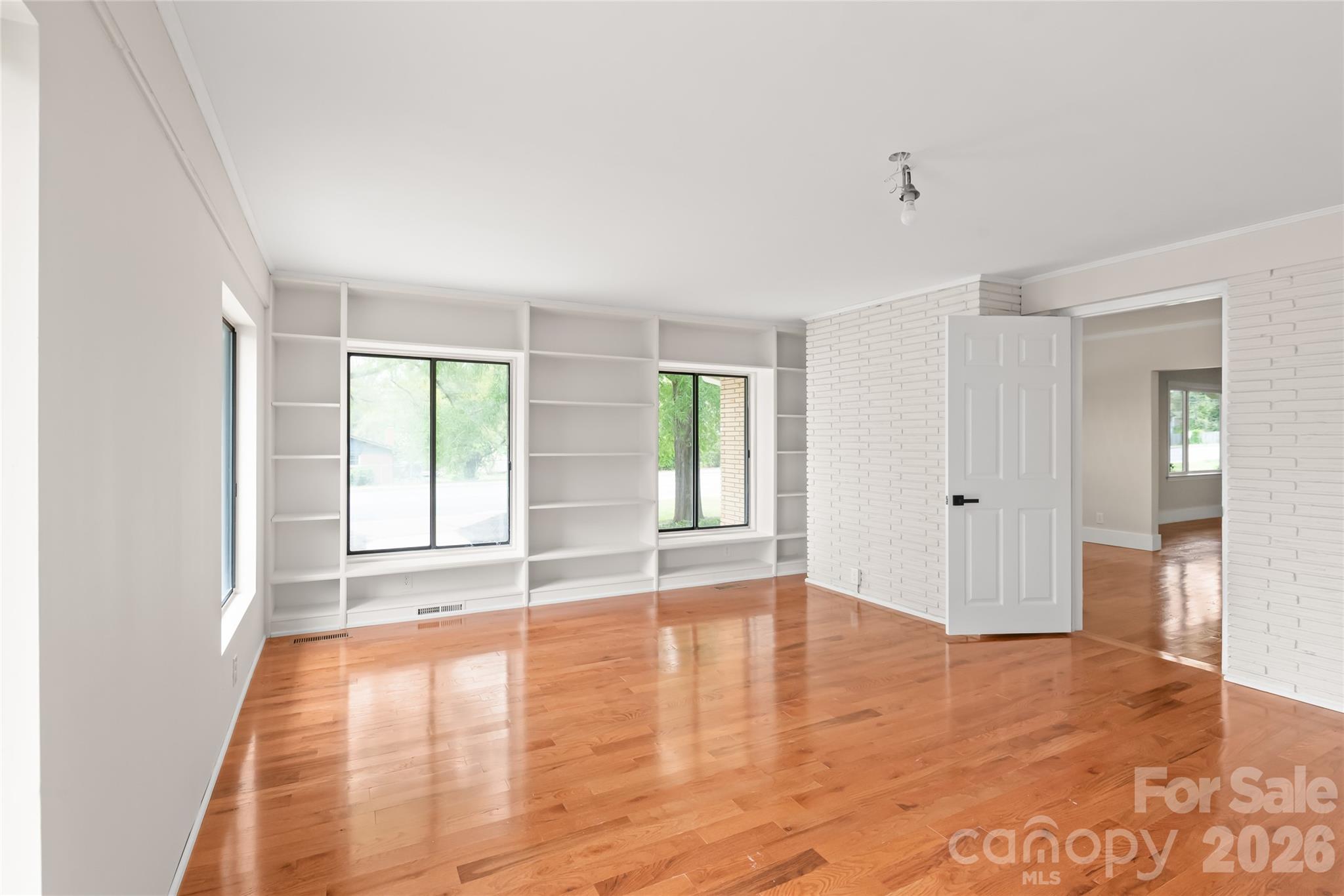 7537 Monroe Road — Charlotte