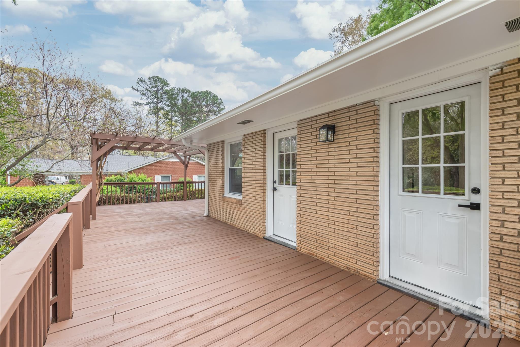 7537 Monroe Road — Charlotte
