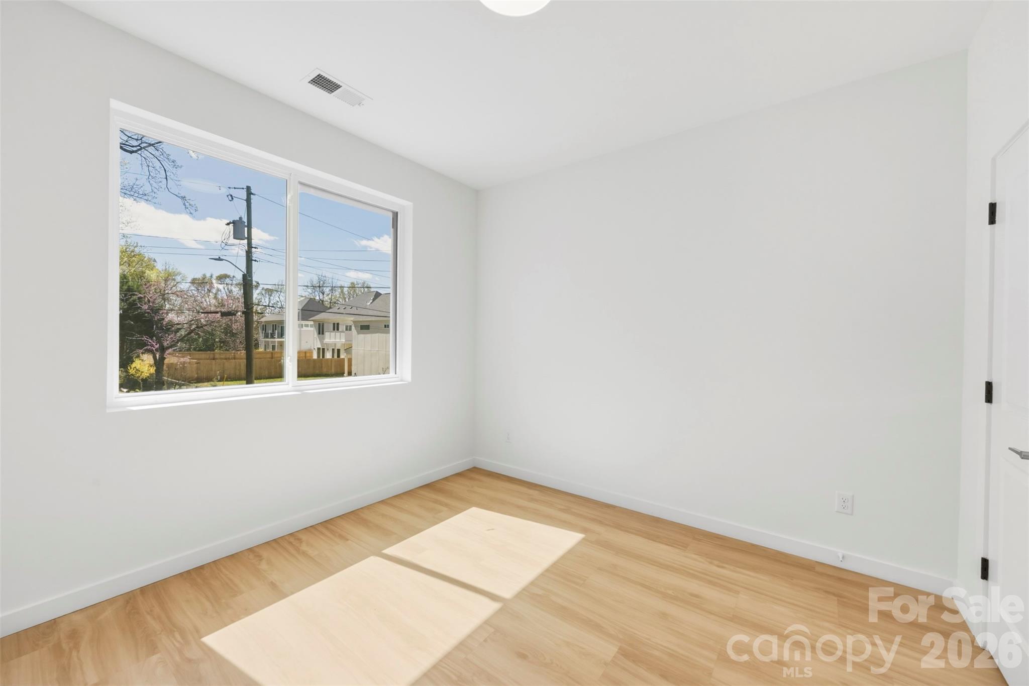 4122 Avalon Avenue — Charlotte