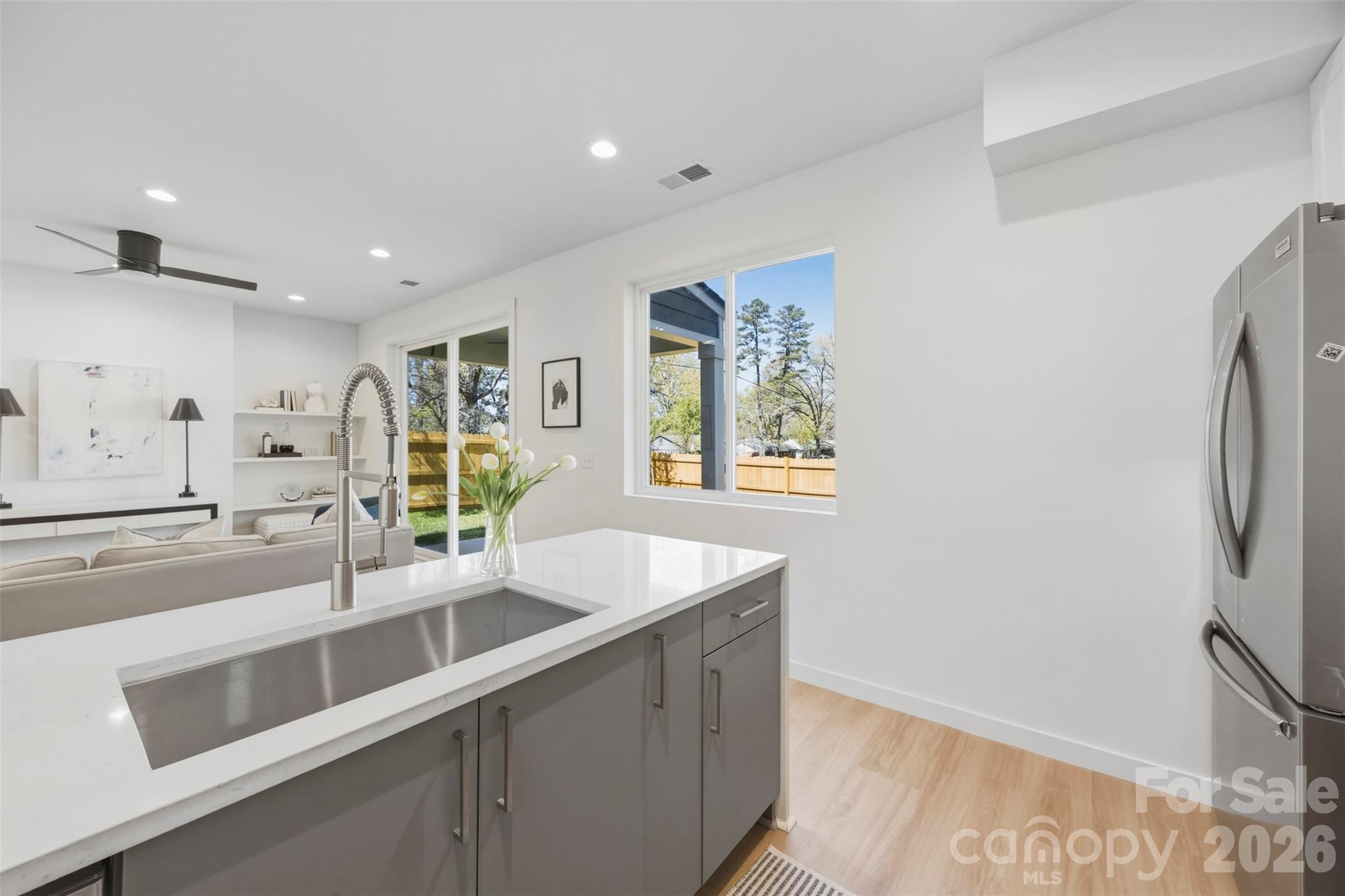4122 Avalon Avenue — Charlotte