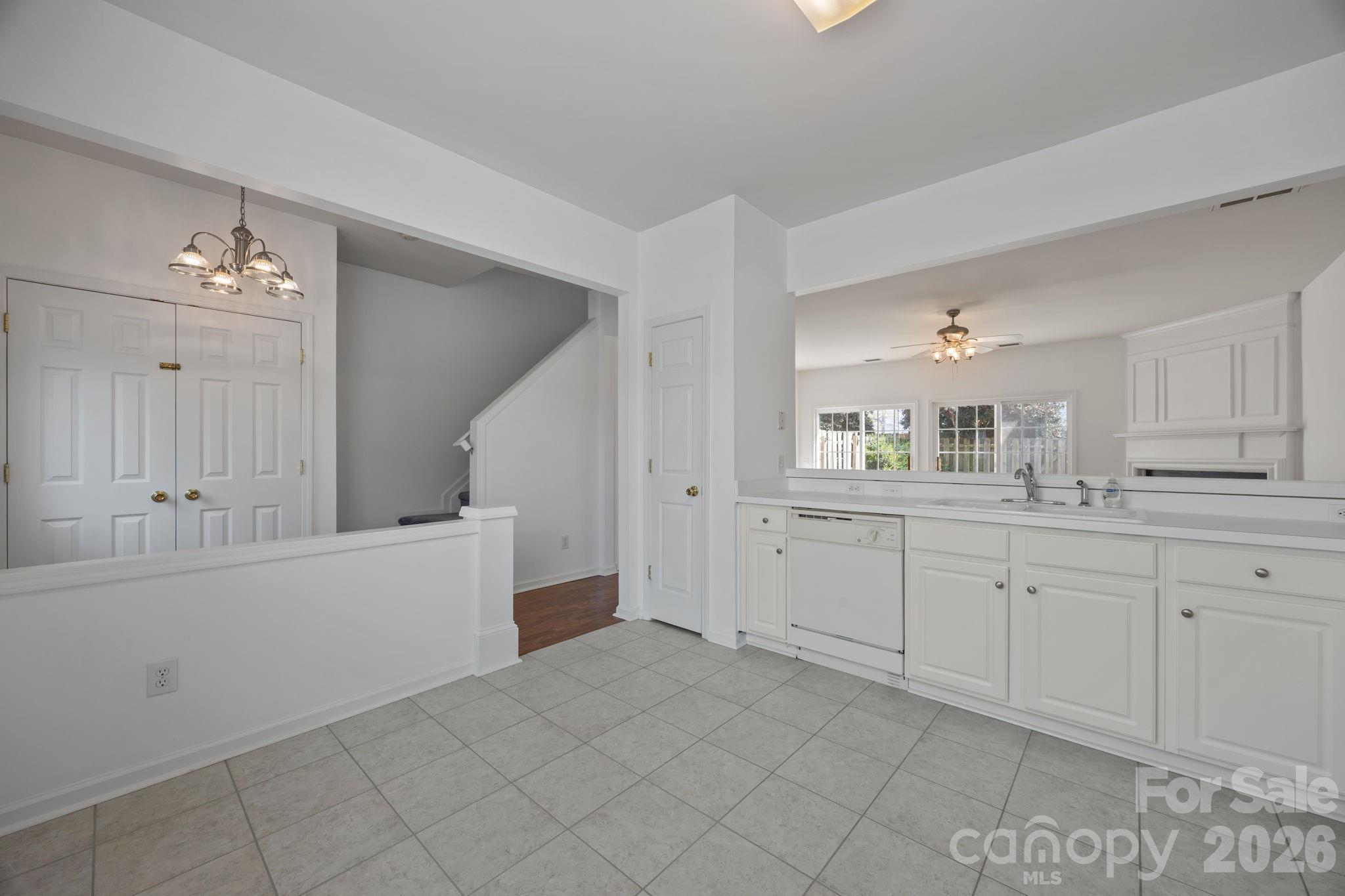 3228 Mannington Drive — Charlotte