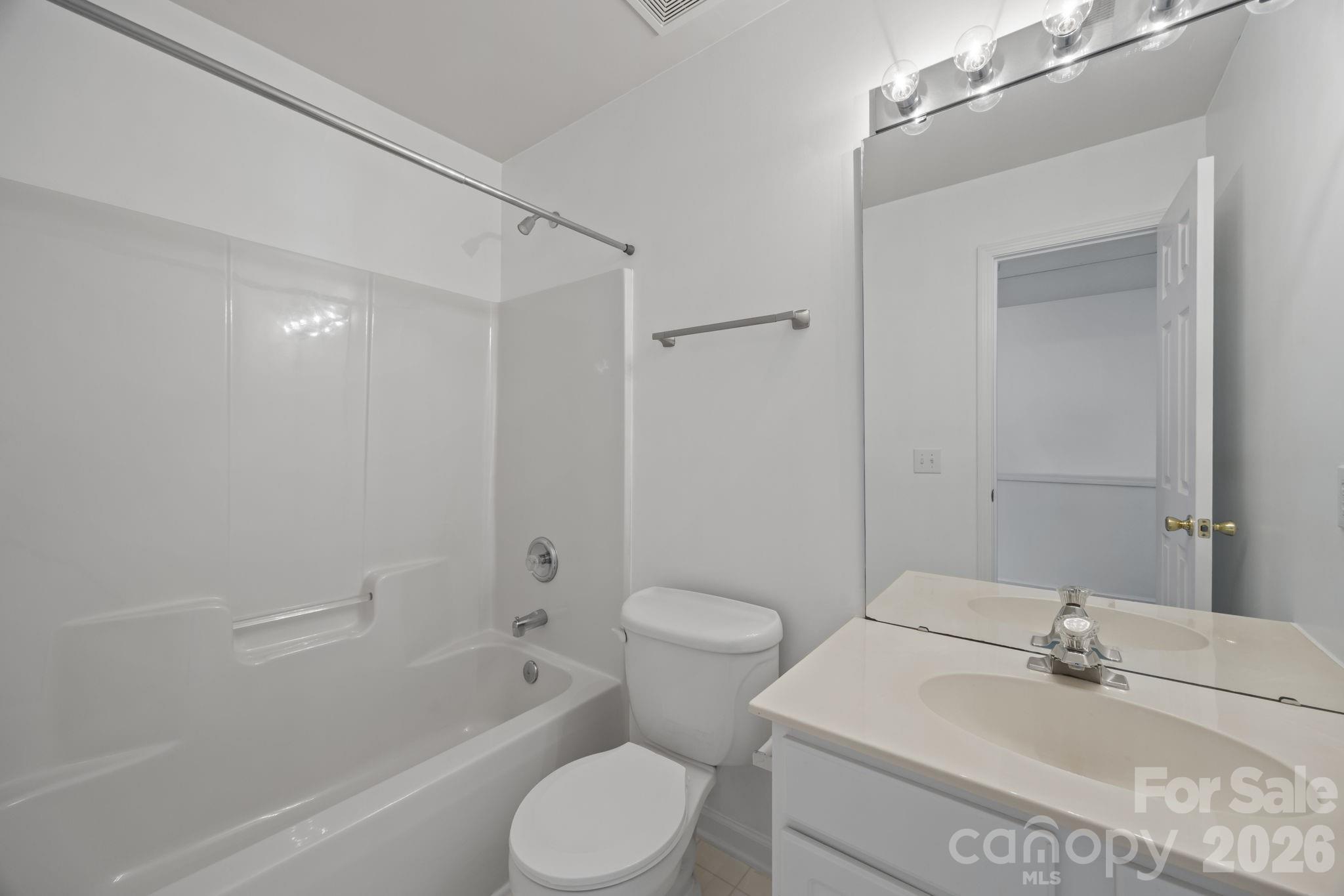 3228 Mannington Drive — Charlotte