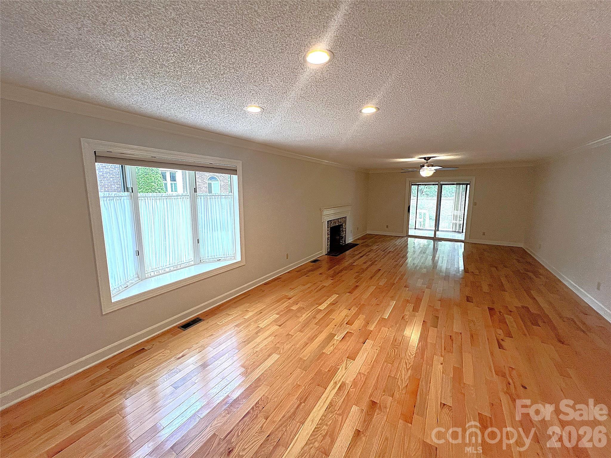 108 Glenbrook Drive — Hendersonville