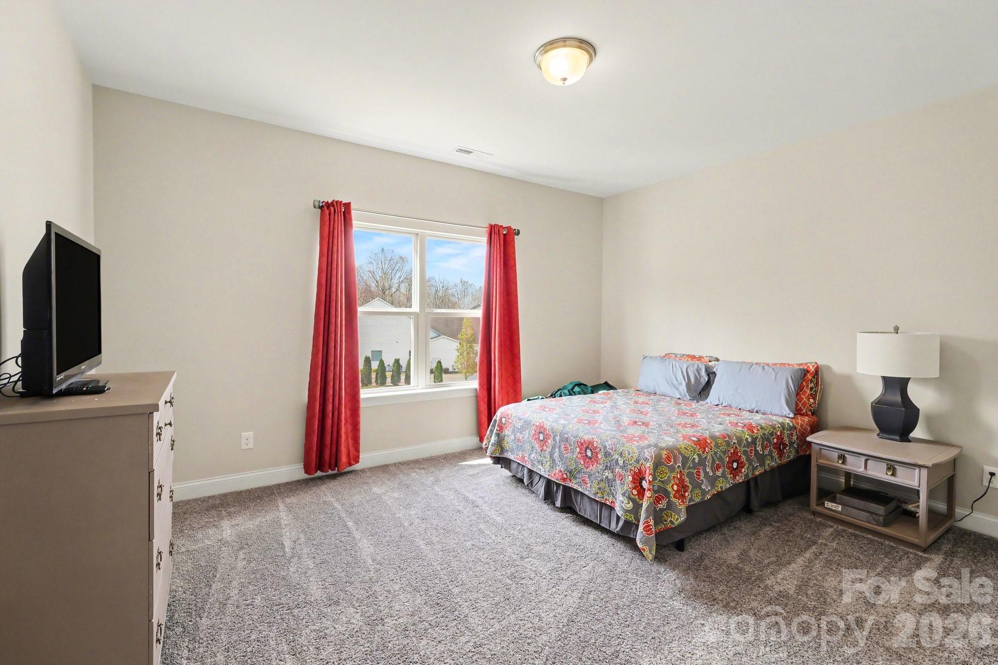 1300 Oakhurst Drive — Waxhaw