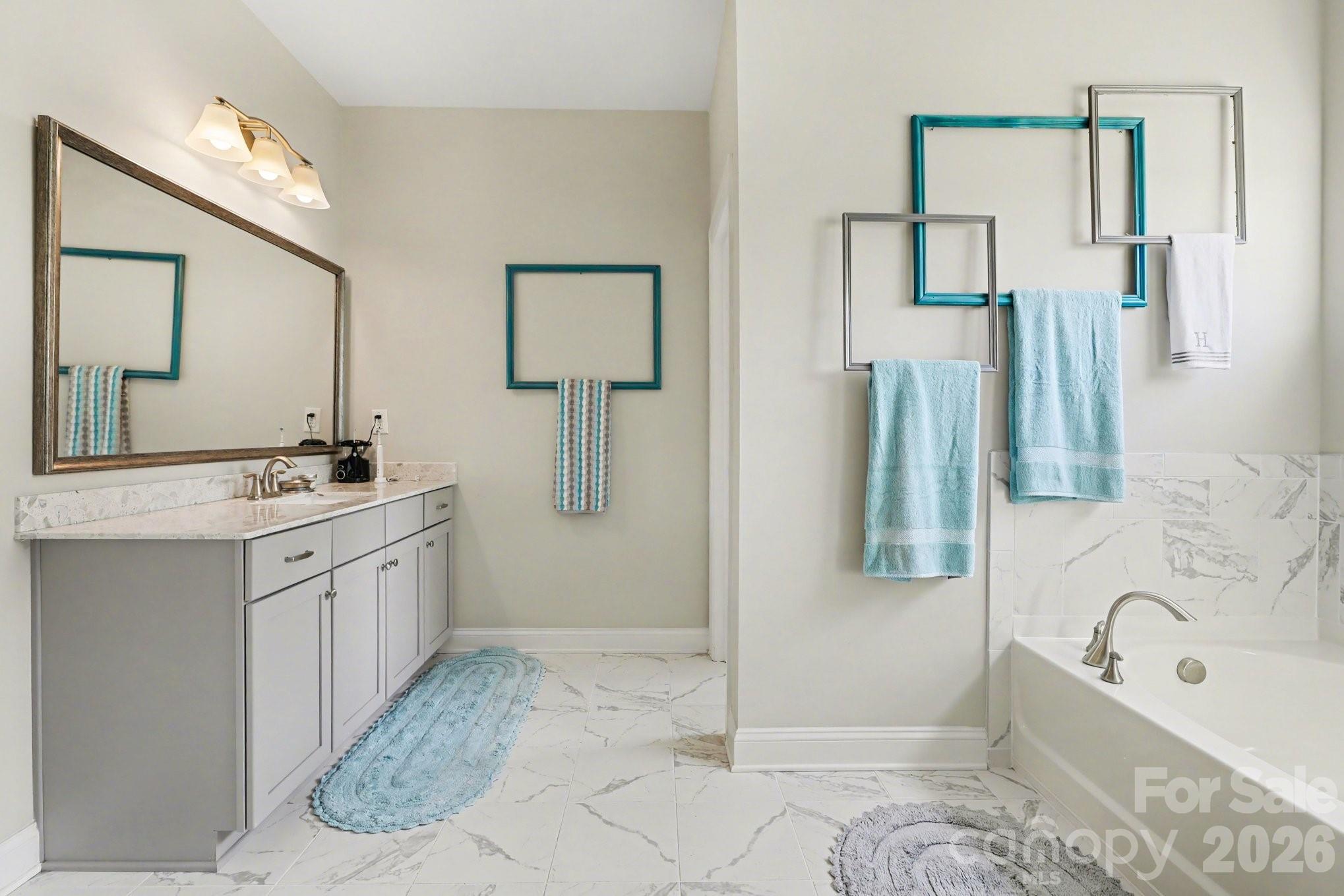 1300 Oakhurst Drive — Waxhaw