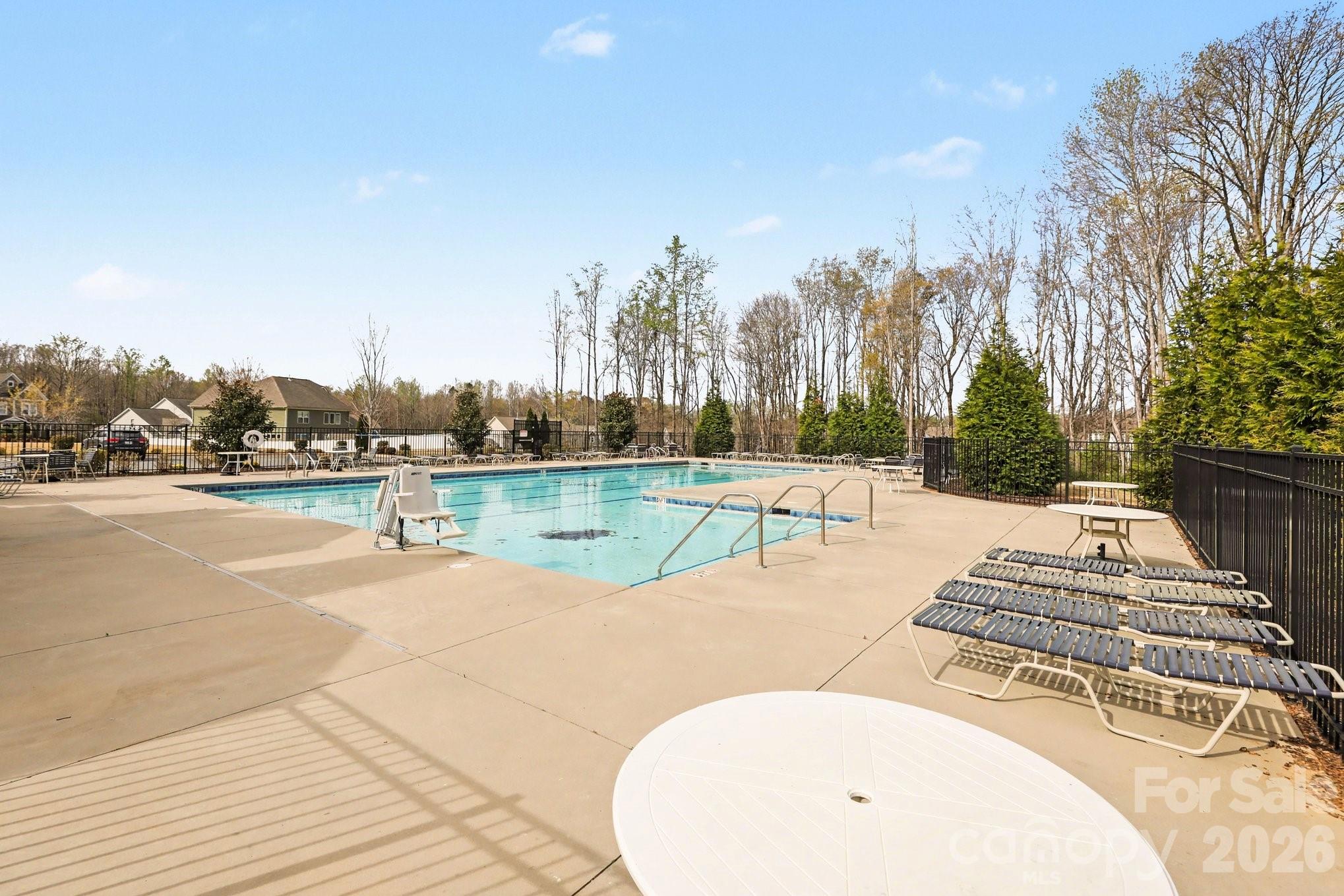 1300 Oakhurst Drive — Waxhaw