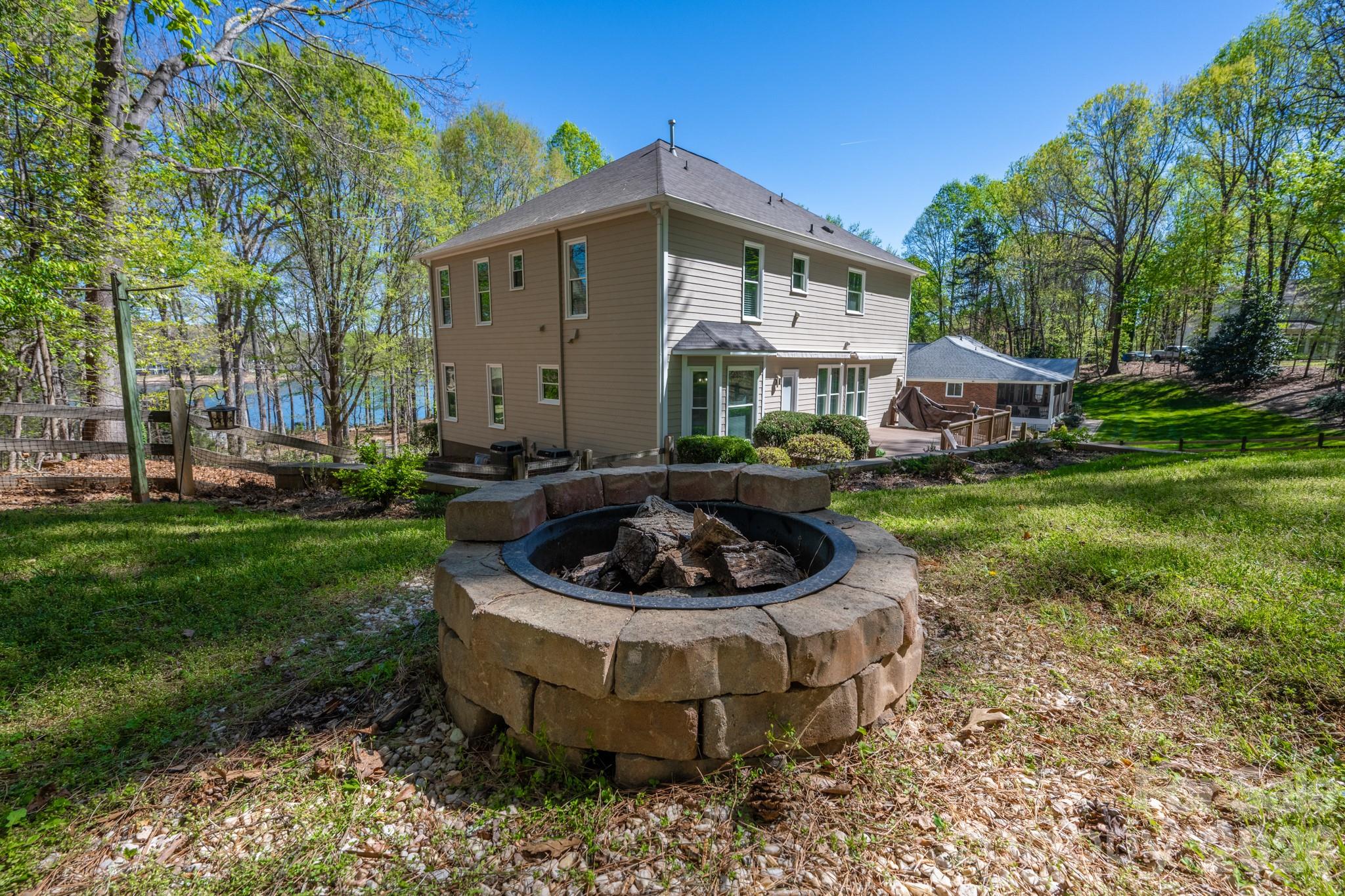 345 Beaten Path Road — Mooresville