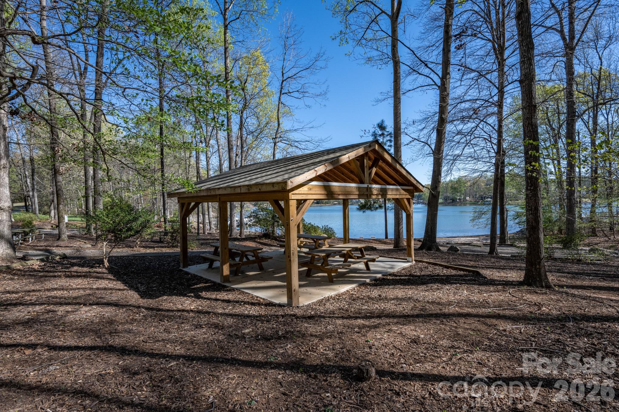 345 Beaten Path Road — Mooresville