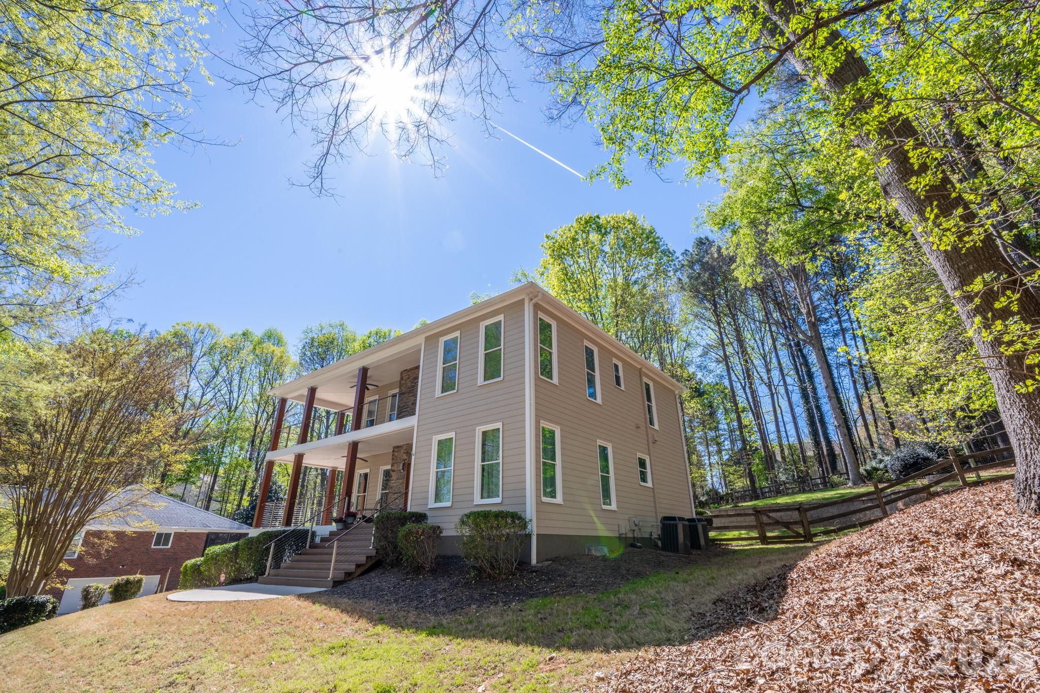 345 Beaten Path Road — Mooresville