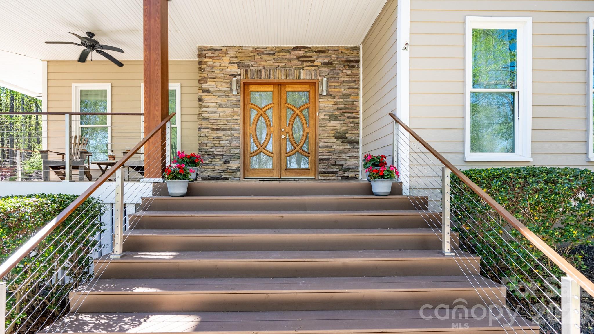 345 Beaten Path Road — Mooresville