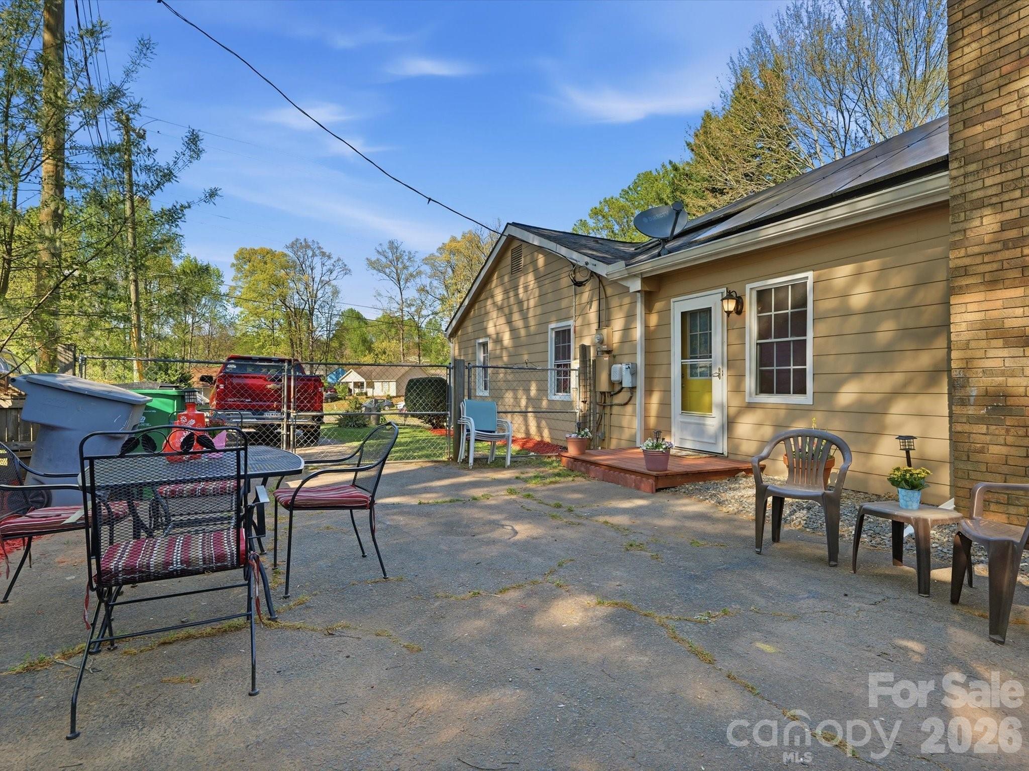 6223 Macon Street — Charlotte