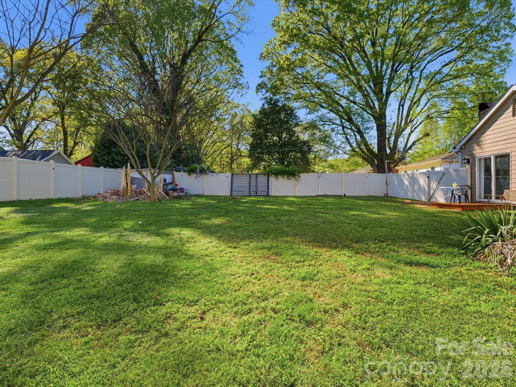 6223 Macon Street — Charlotte