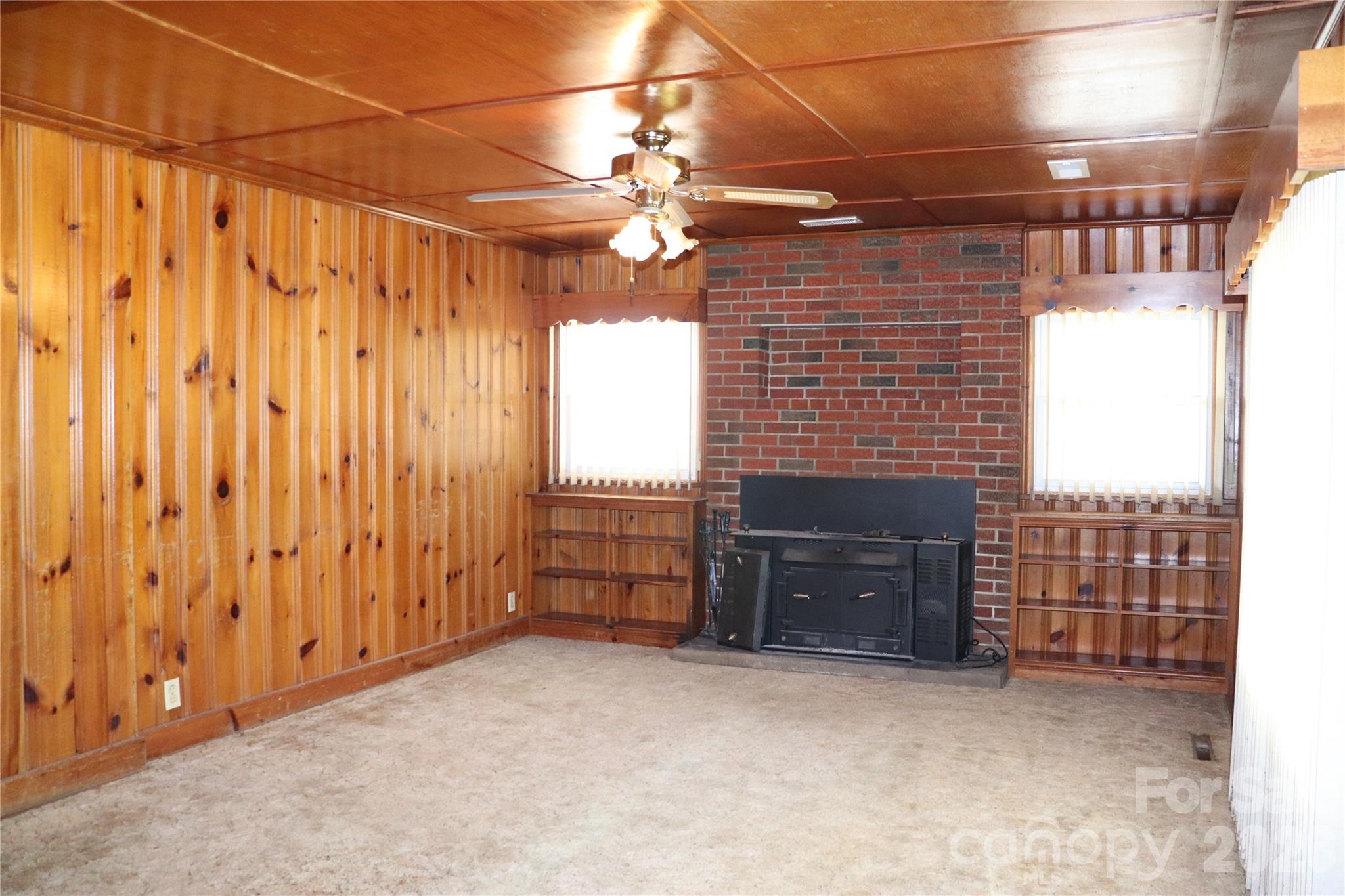 4543 Horseshoe Bend Road — Hudson