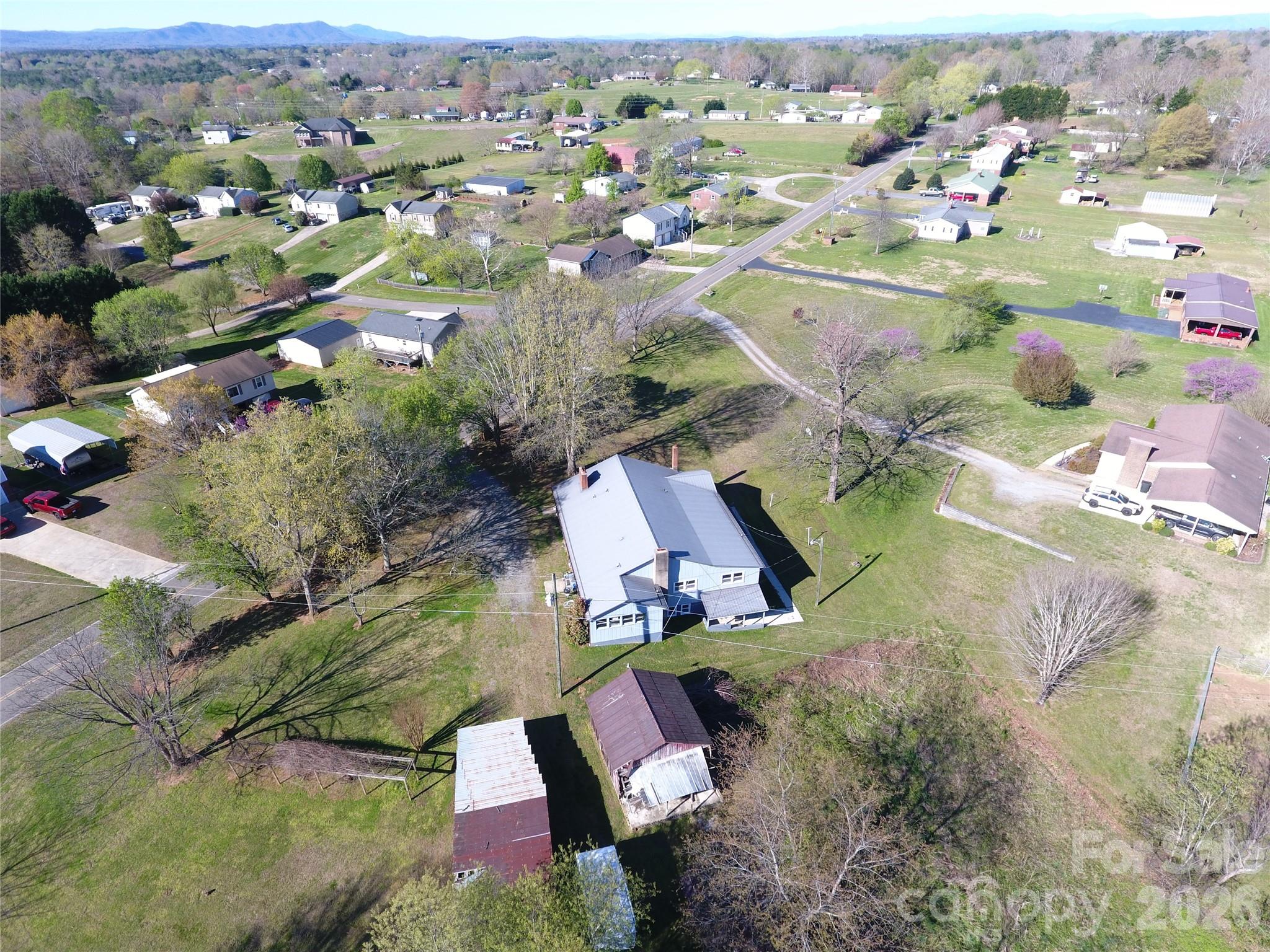 4543 Horseshoe Bend Road — Hudson