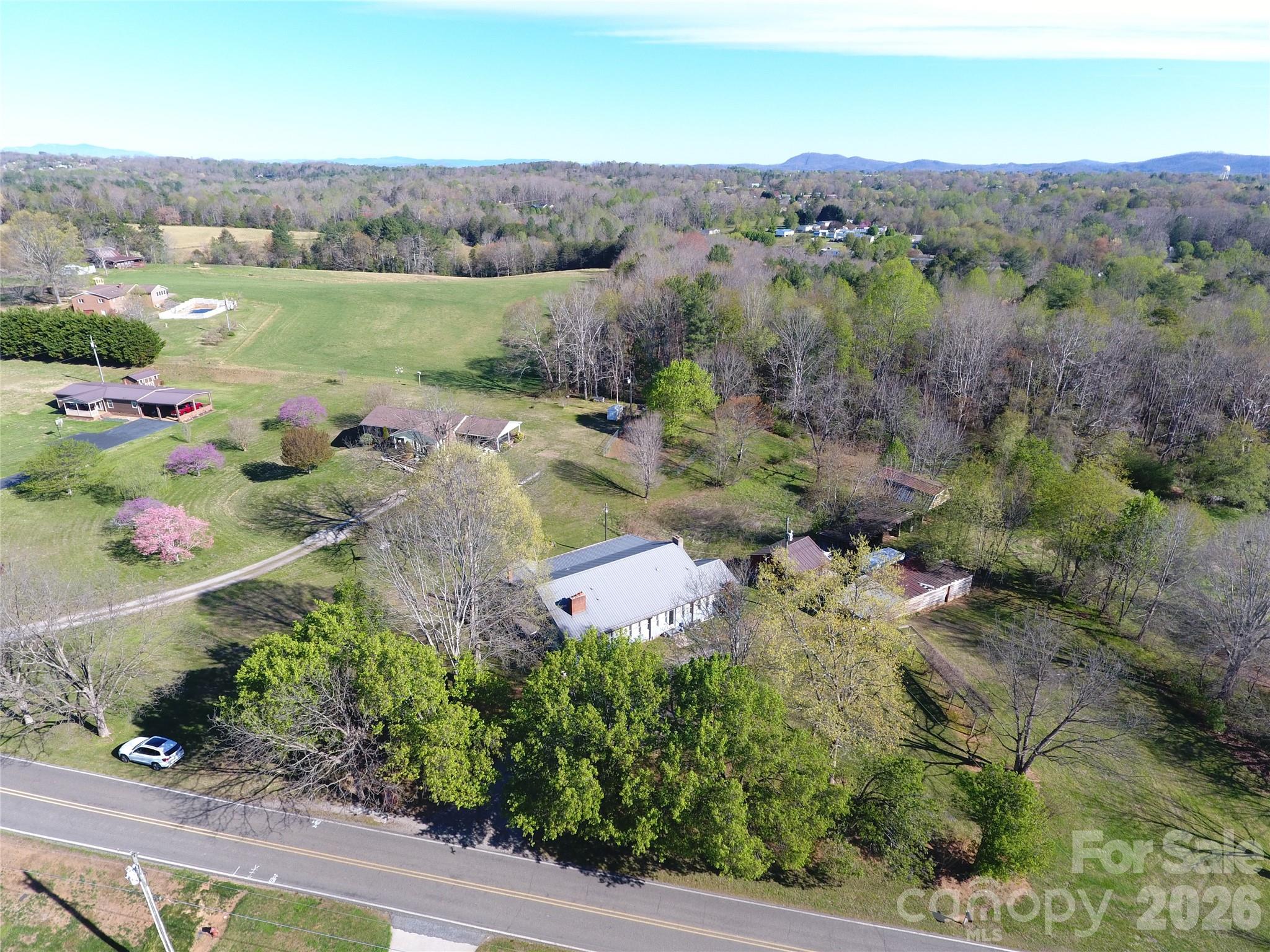 4543 Horseshoe Bend Road — Hudson