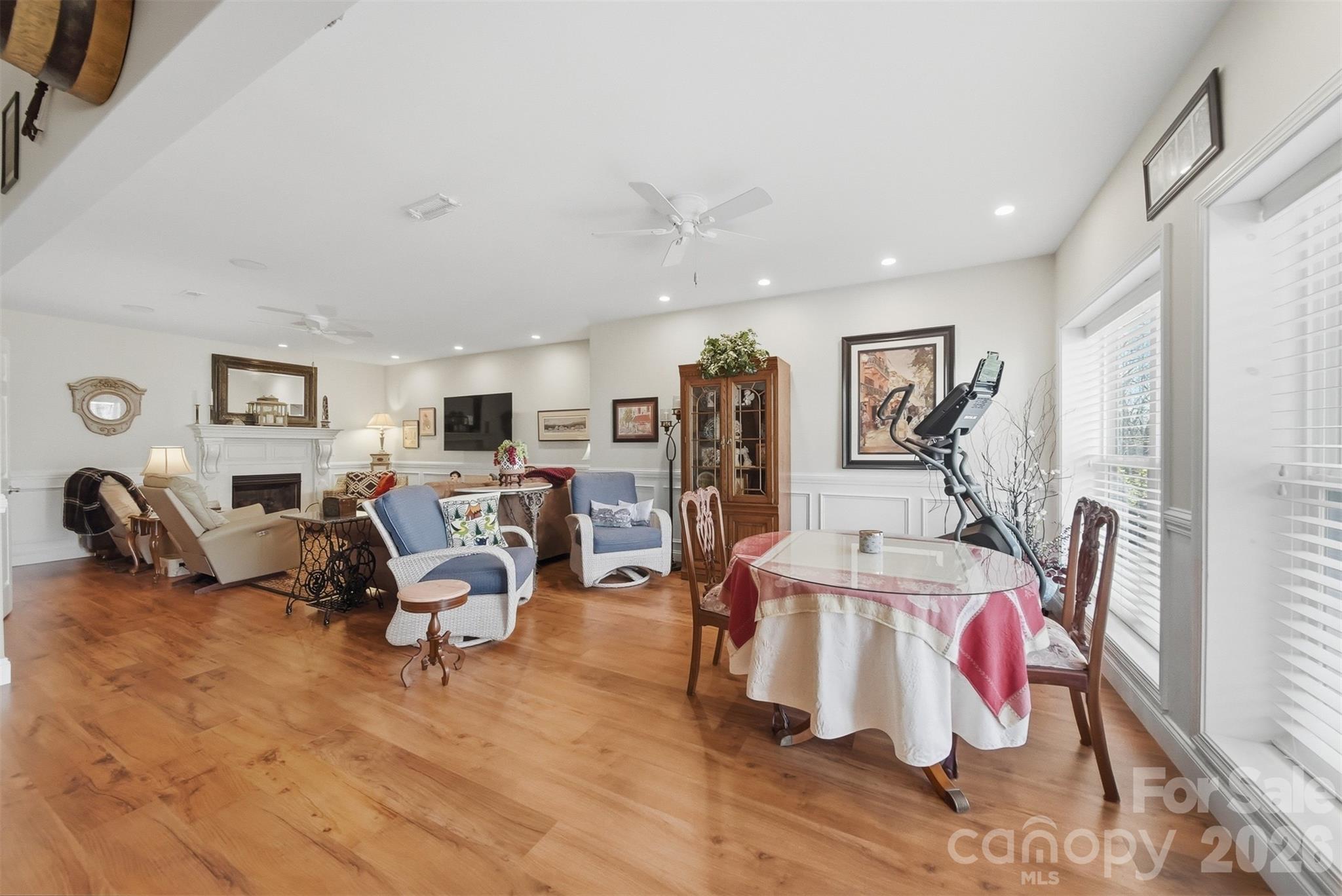 164 Ridge Point Drive — Stony Point