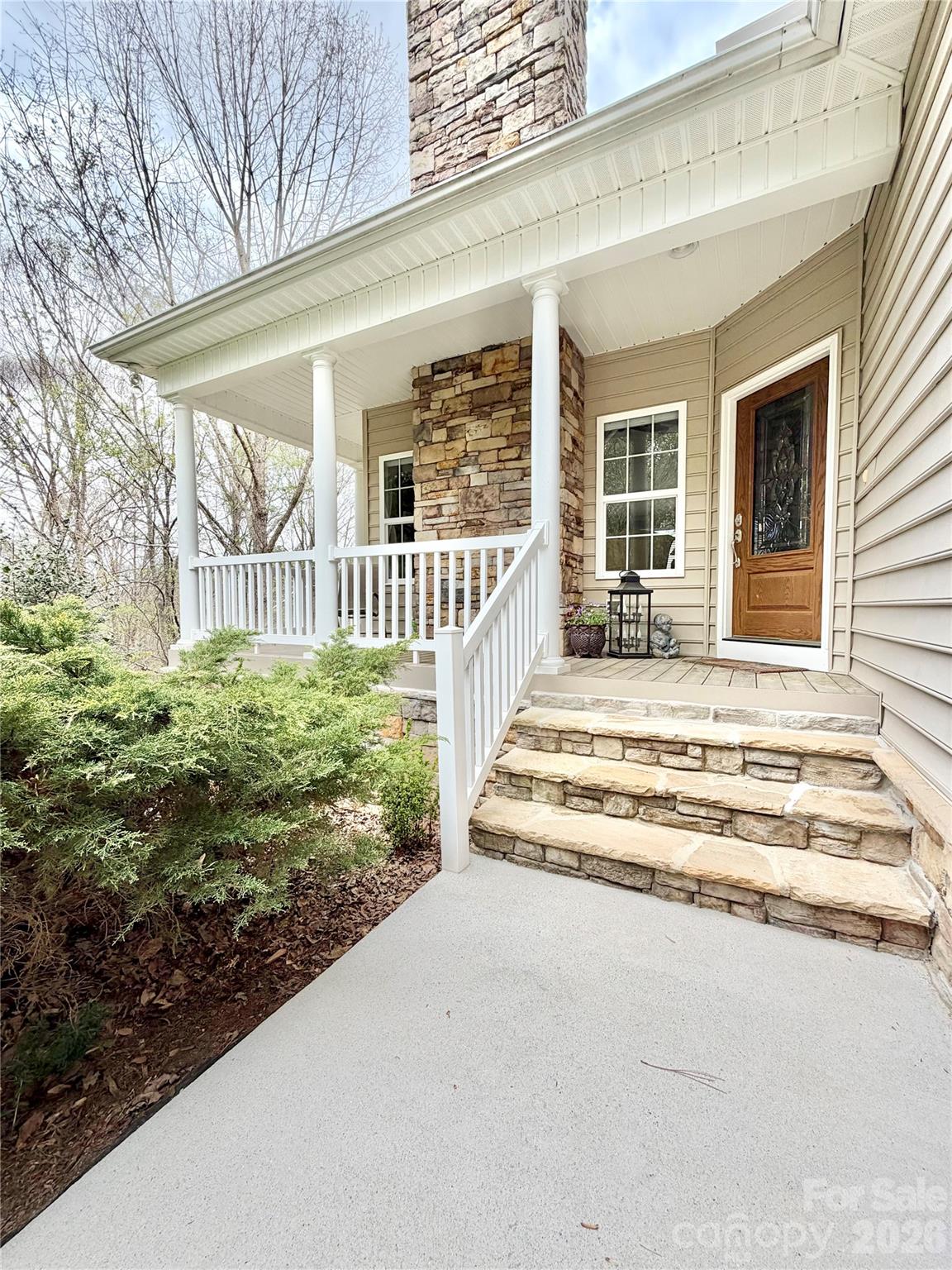 164 Ridge Point Drive — Stony Point