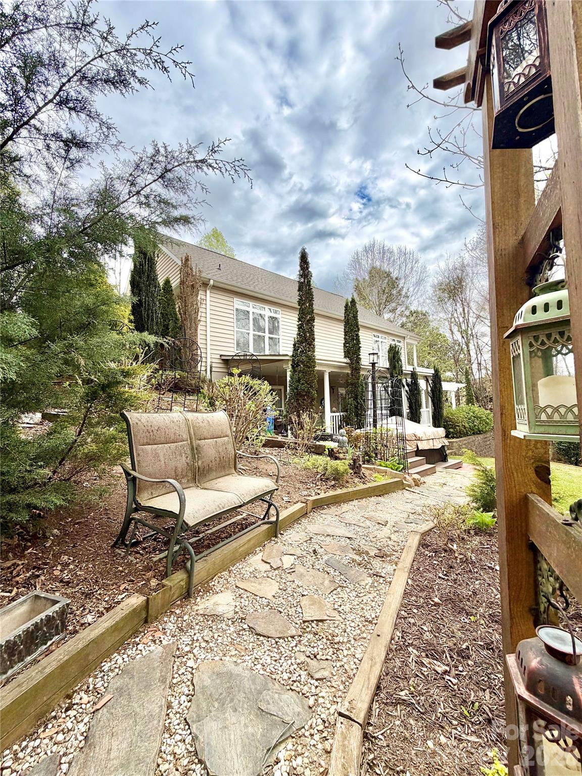 164 Ridge Point Drive — Stony Point