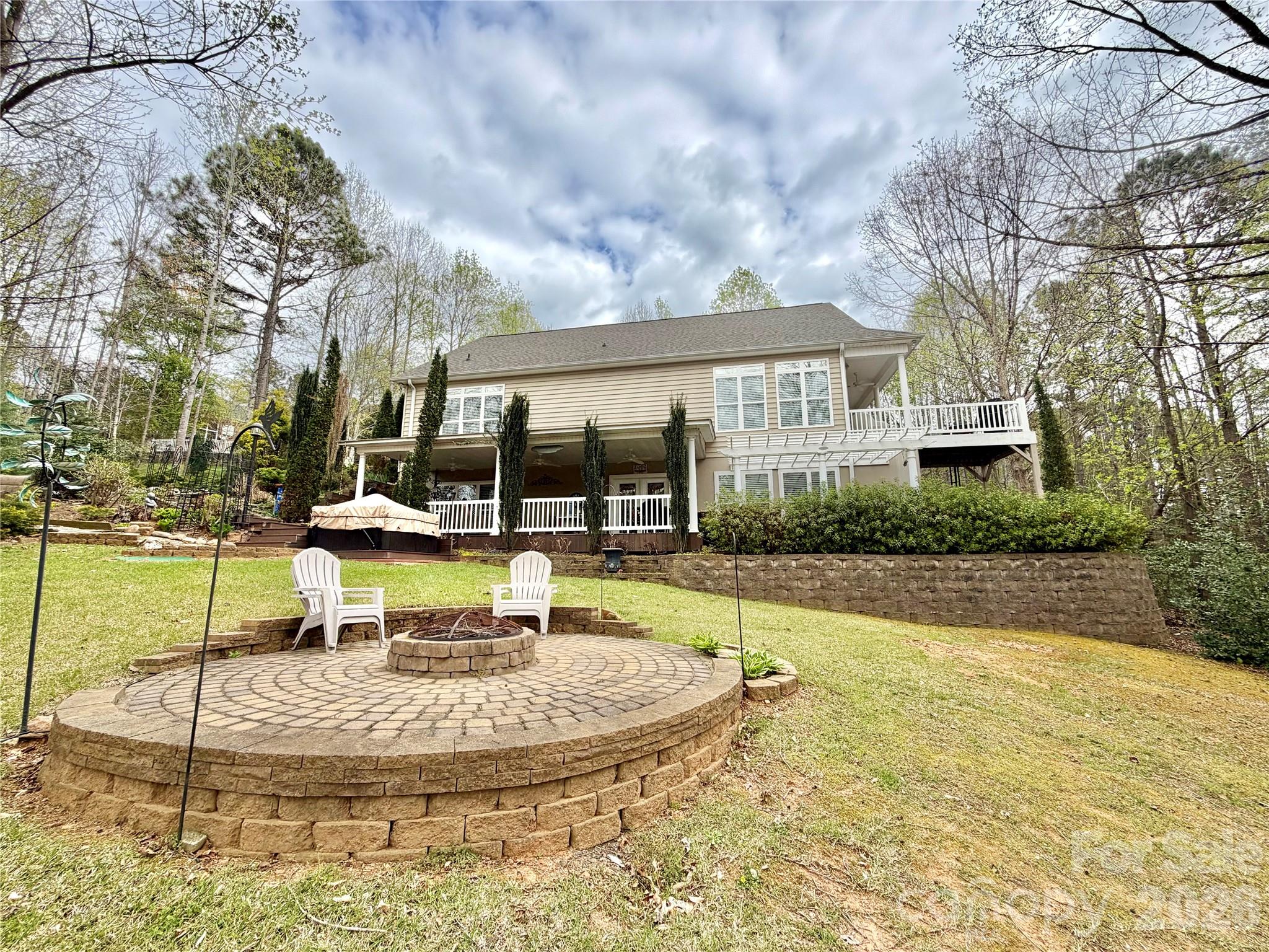 164 Ridge Point Drive — Stony Point