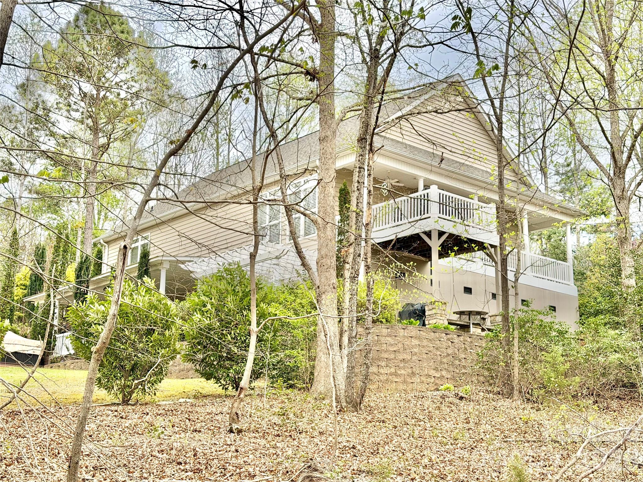 164 Ridge Point Drive — Stony Point