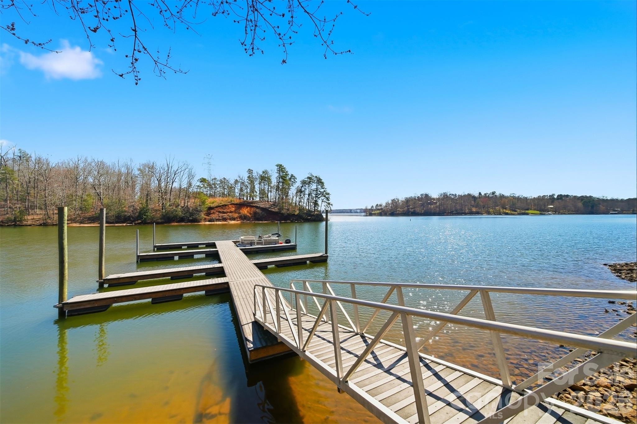 164 Ridge Point Drive — Stony Point