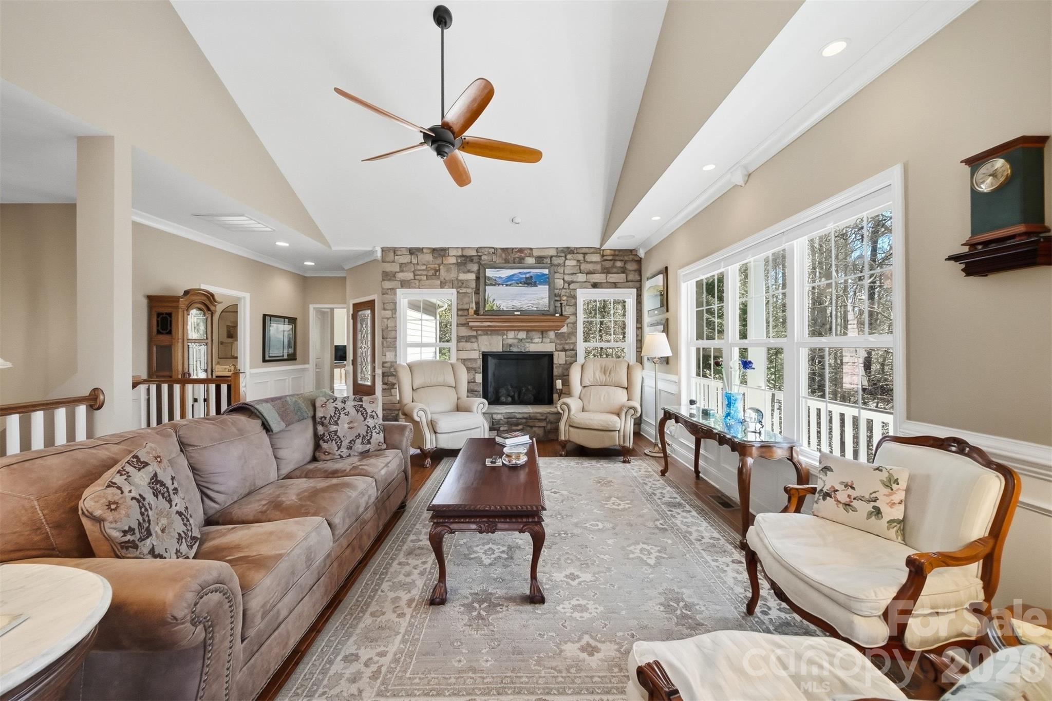 164 Ridge Point Drive — Stony Point