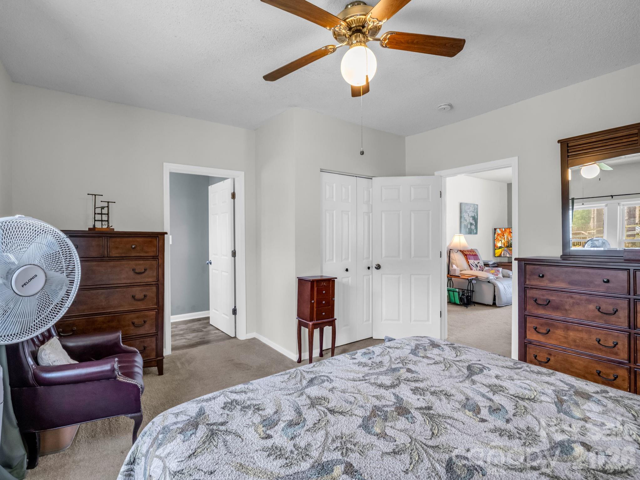 47 Granny Apple Road — Hendersonville