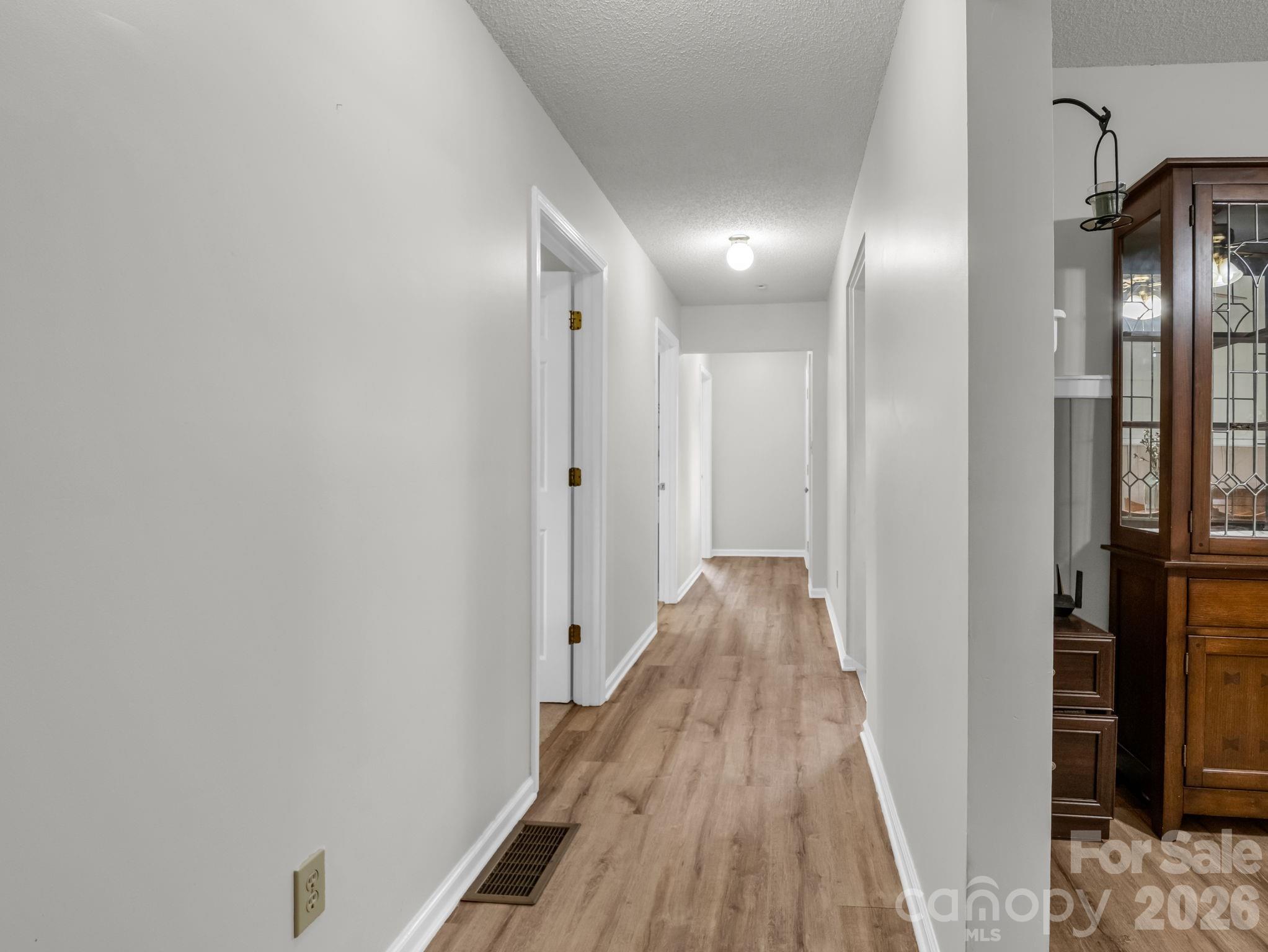 47 Granny Apple Road — Hendersonville