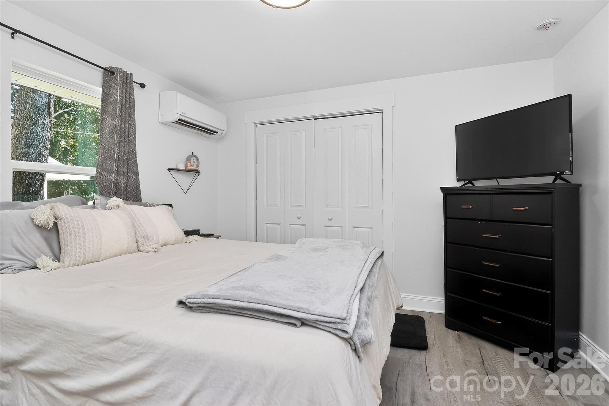 272 Broad Drive SW — Concord