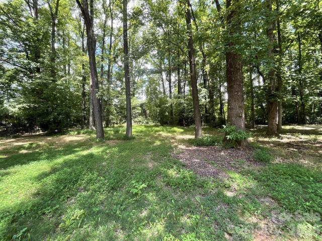 6213 Nevin Road — Charlotte