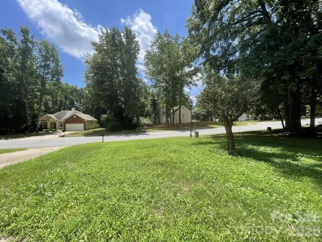 6213 Nevin Road — Charlotte