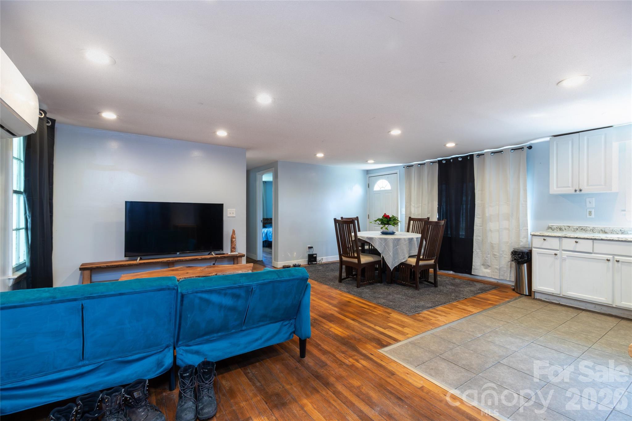 14 Winter Woods Drive — Asheville