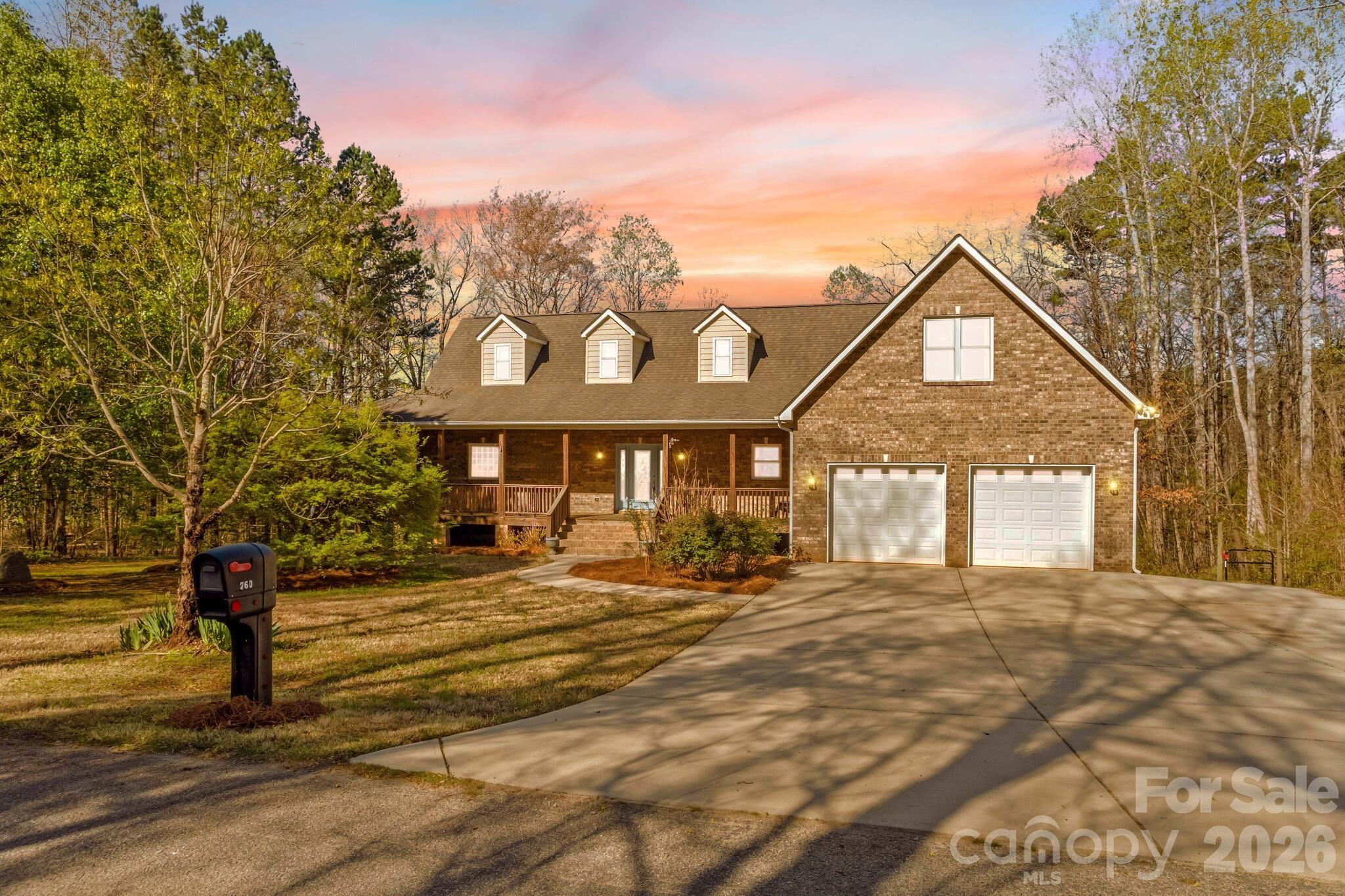 260 River Country Road — Salisbury