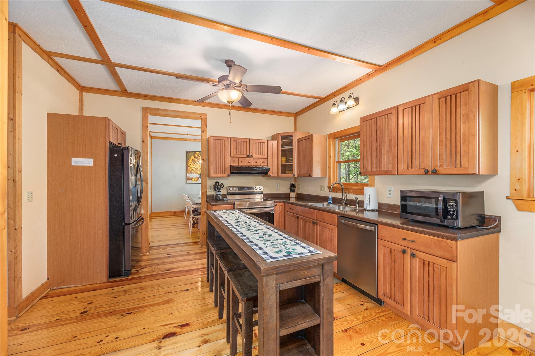 129 Valley Creek Drive — Maggie Valley